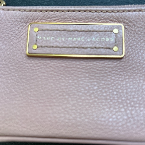 Marc By Marc Jacobs Blush Leather Pouch with Gold Detail - Picture 3 of 8